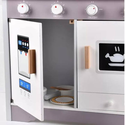 Wooden kitchen in white
