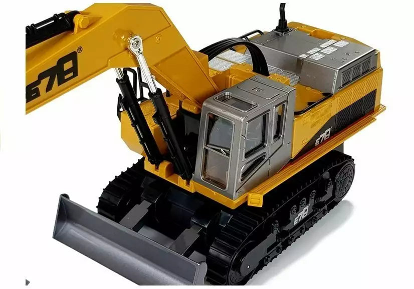Large excavator with remote control, with LED lighting, a moveable arm, and a metal bulldozer