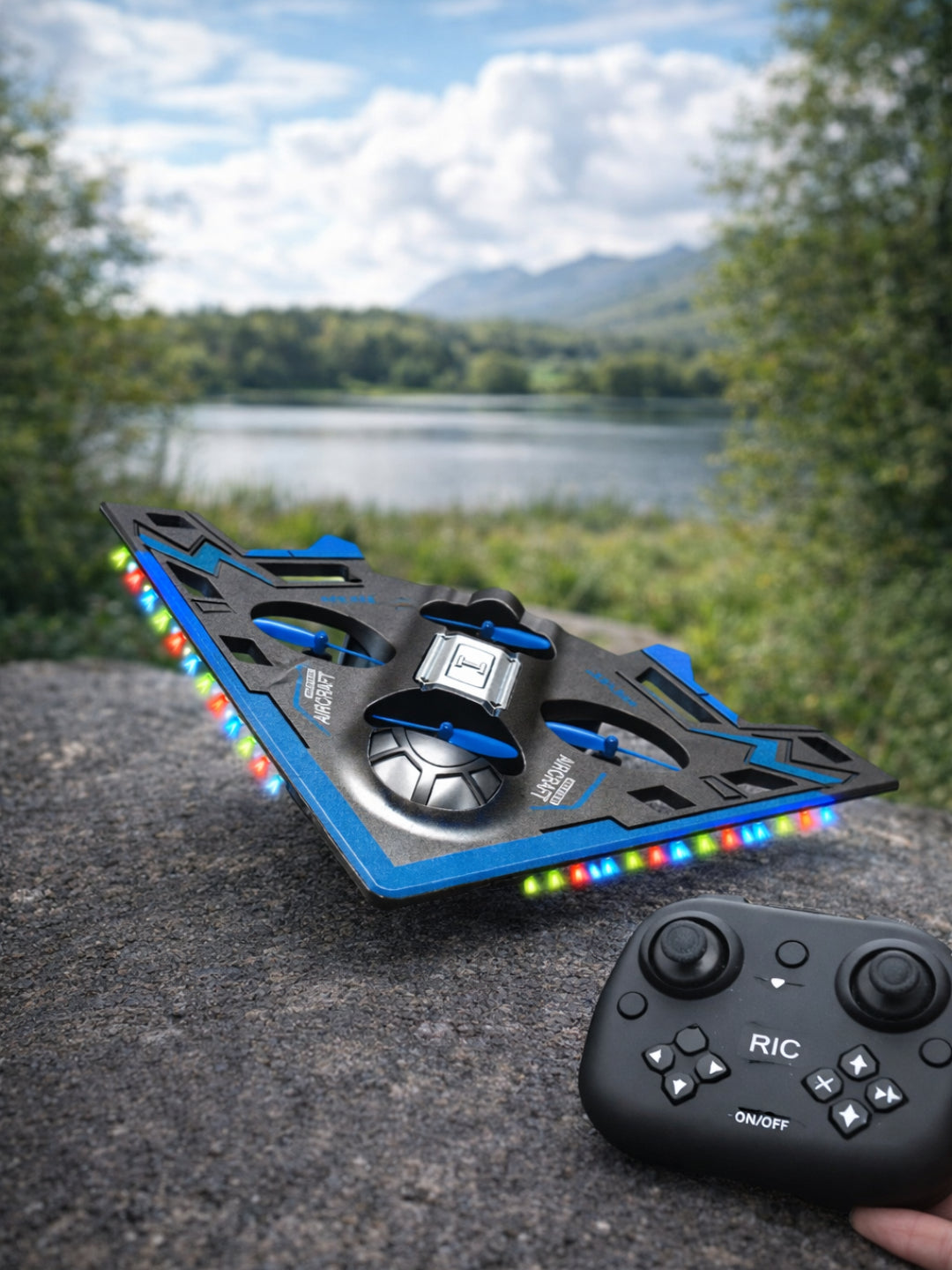 Remote Controlled Triangle Bomber, Four-Axis Drone
