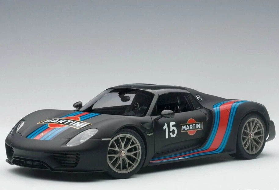 1:18 Scale Die-Cast Porsche 918 Spyder Martini Racing Limited Edition Model Car with Sound and Light