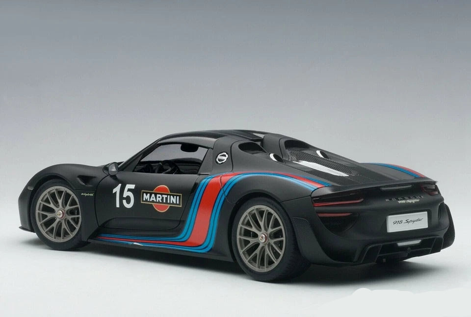 1:18 Scale Die-Cast Porsche 918 Spyder Martini Racing Limited Edition Model Car with Sound and Light